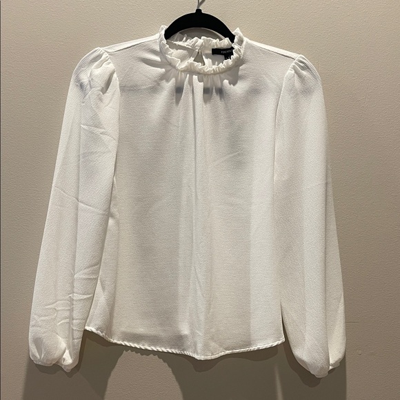 Chic White Ruffled Blouse - Picture 1 of 2